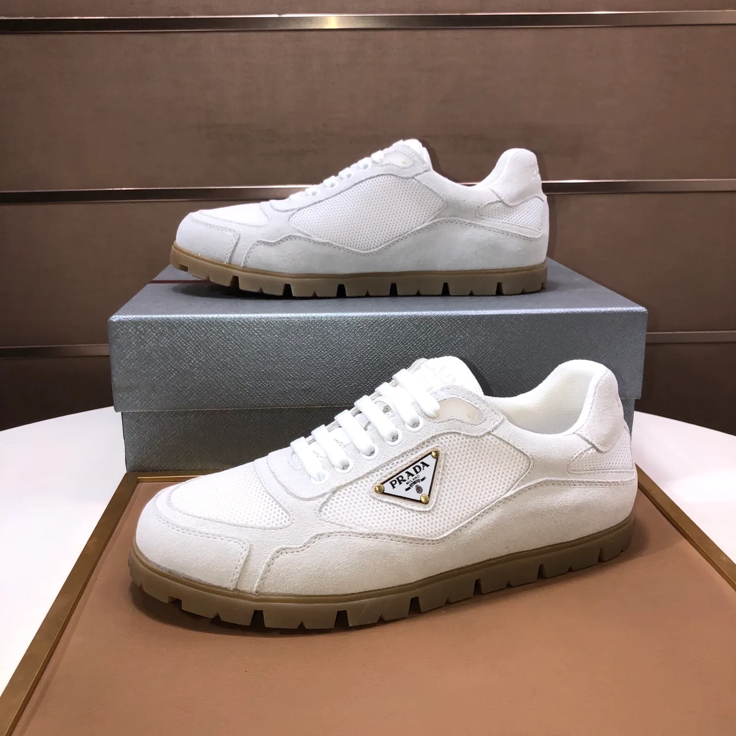 Men's shoes 💰540💰[PRADA] Top original, new season, high-quality original cow products, top imported calfskin with original imported glue, imported cowhide inside with original cowhide feet, original outsole! Quality guaranteed! Code 38-45 (45 customized)